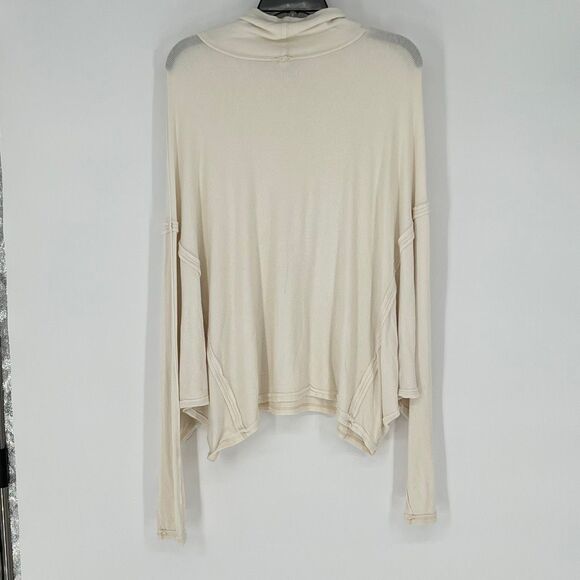 WE THE FREE Women’s Long Sleeve Cowl Neck Top M Cream Soft Knit Free People Boho - Picture 7 of 9